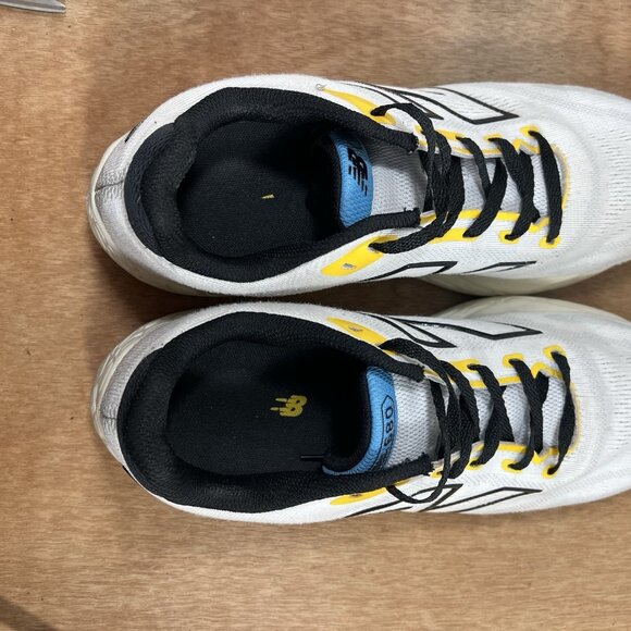 New Balance Fresh Foam 680 v8 Men Size 9 Shoes M680LW8 White/Black/Ginger Lemon - Picture 9 of 10